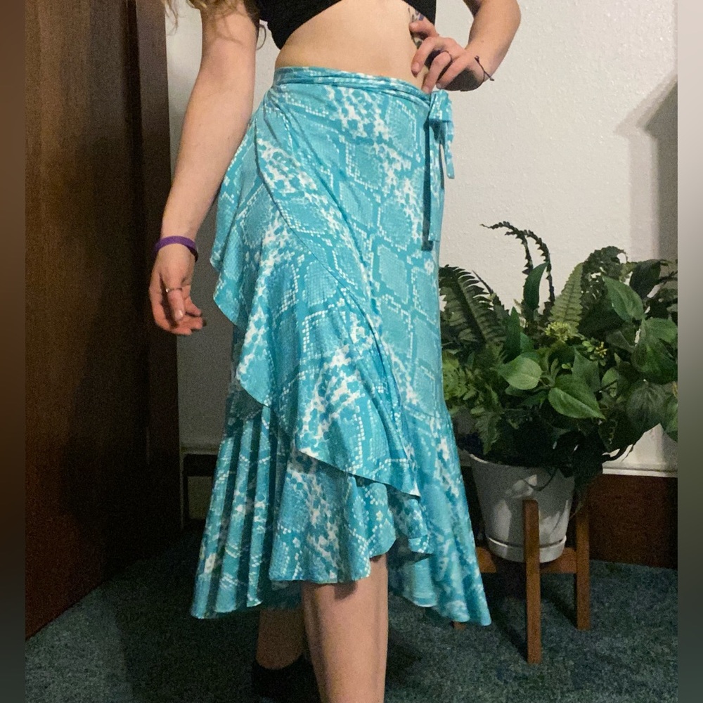 LulaRoe blue plaid tie ruffle skirt